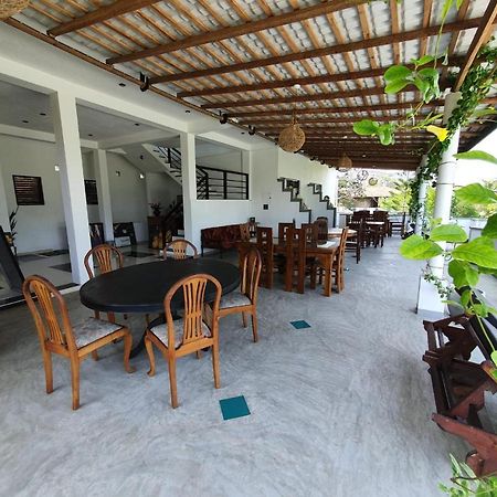 Sea Avenue - Eco Garden Hotel Tangalle Bagian luar foto